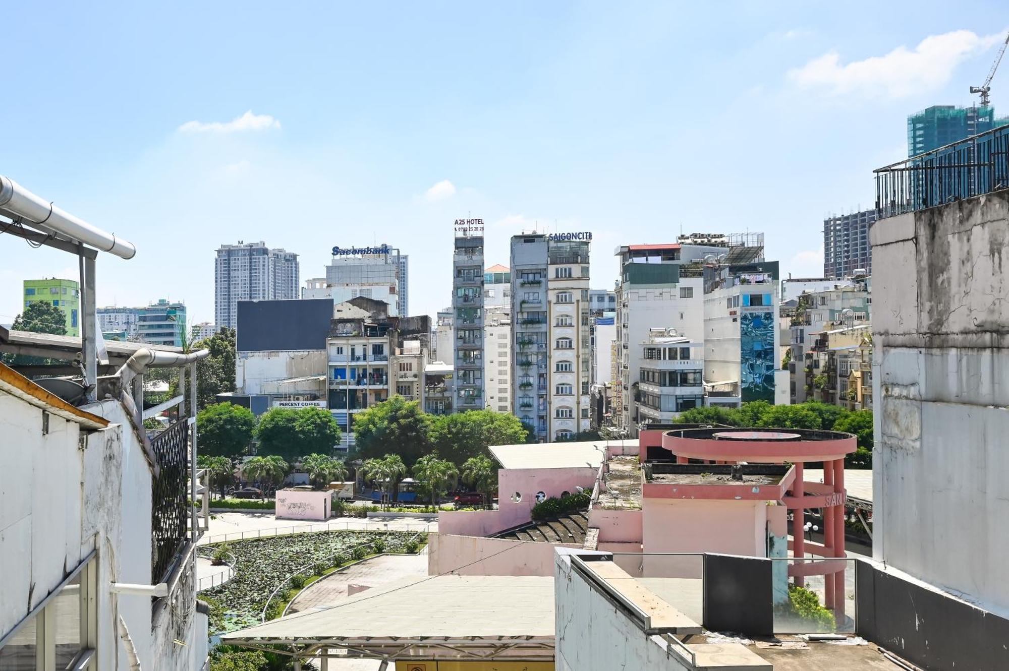 Amory Hotel Ben Thanh Ho Chi Minh City Exterior photo